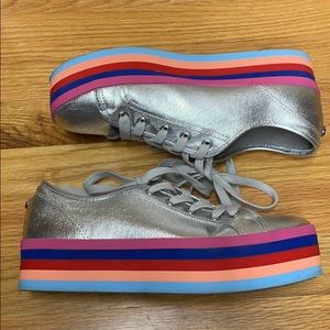 Steve Madden Silver Rainbow Platform Sneakers Sz 9